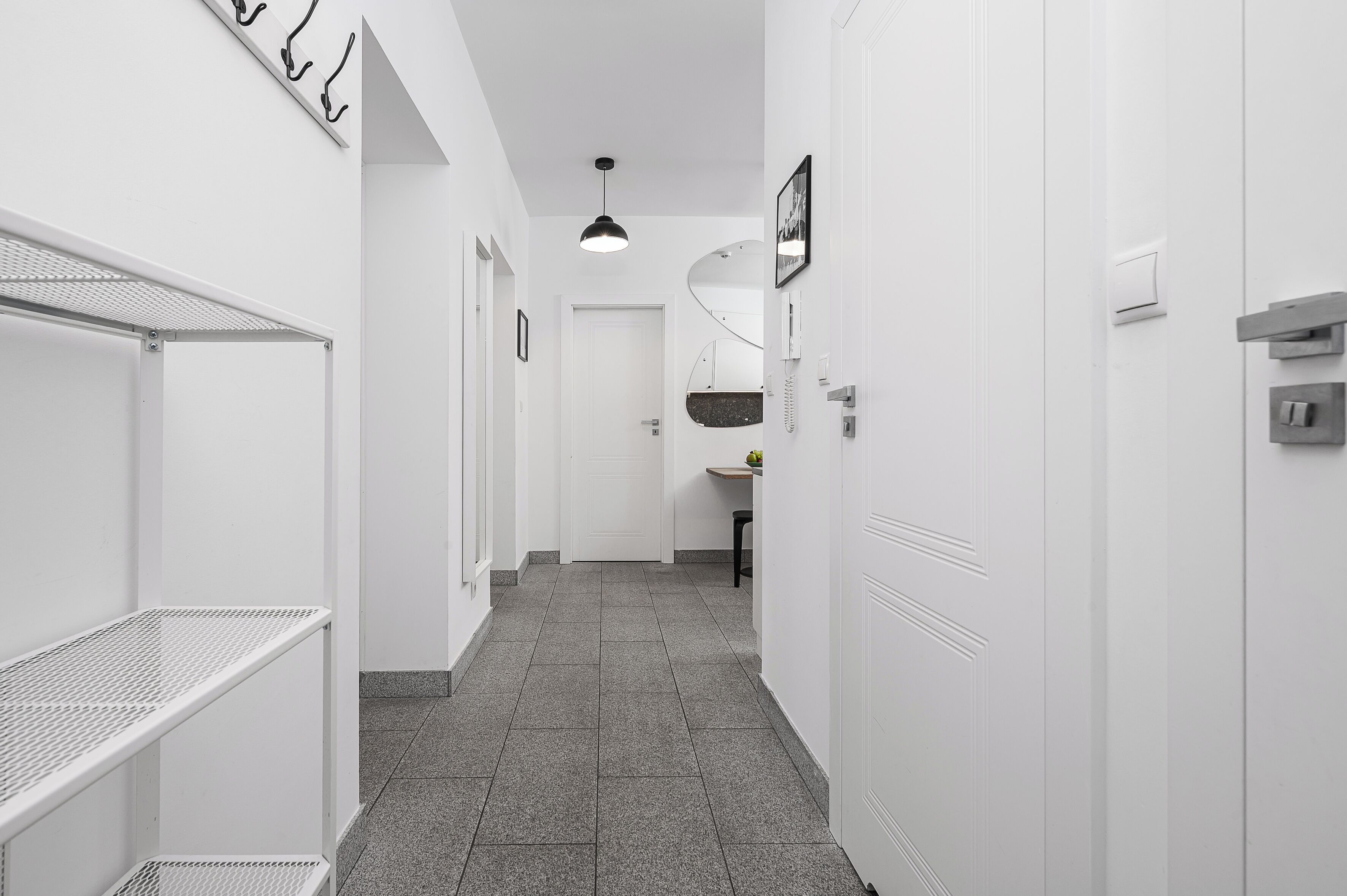 Departamento clásico, vista a la ciudad | Tabla de planchar con plancha, cunas, wifi gratis y ropa de cama 