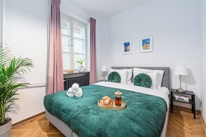 Iron/ironing board, cribs/infant beds, free WiFi, bed sheets - Lumina 3room apart near the Royal Castle. (Warsaw)