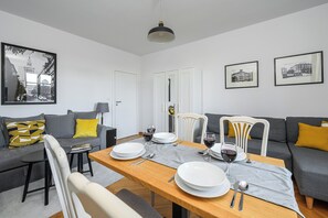 Iron/ironing board, cribs/infant beds, free WiFi, bed sheets - Lumina 3room apart near the Royal Castle. (Warsaw)