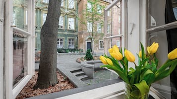 Classic Apartment, City View | City view