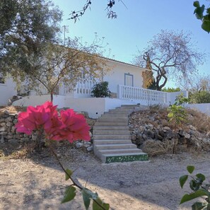 Huis, 2 slaapkamers, roken, terras | Terrein van de accommodatie
