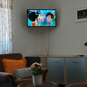 House, 2 Bedrooms, Smoking, Patio | Living room - Charming Country House (Faro)