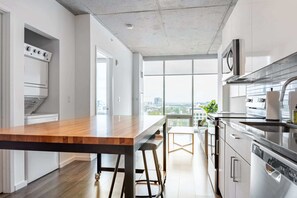 Apartment, 1 Bedroom, Non Smoking | Private kitchen - Kenect Nashville (Nashville)