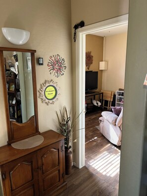 Interior - Welcome to Howie's Guesthouse! (Phoenix)