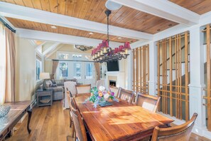 Dining - Pacific House | Modern Mountain Elegance Steps from Gondola (Telluride)