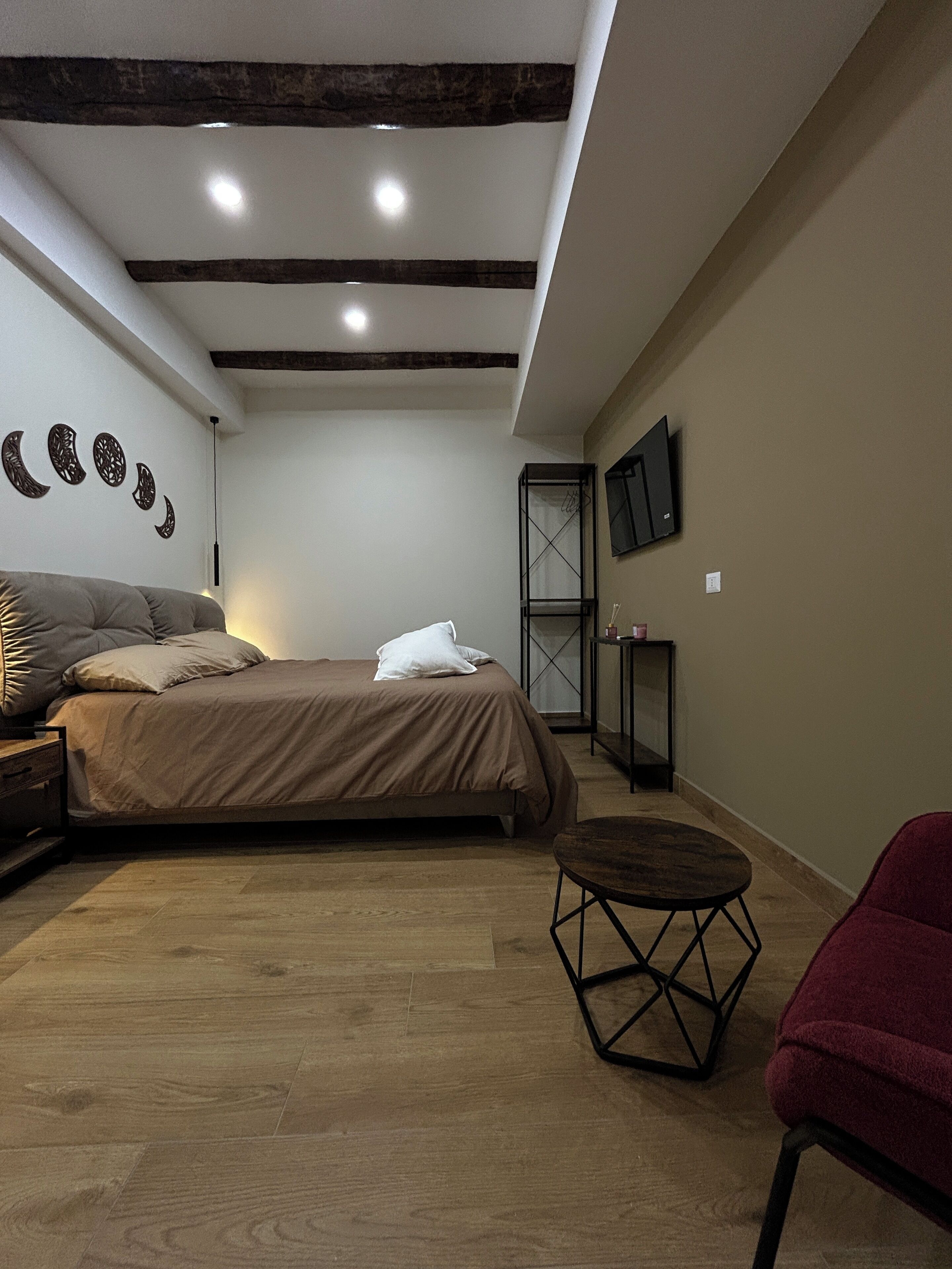 Deluxe Quadruple Room, Balcony, City View | Free WiFi