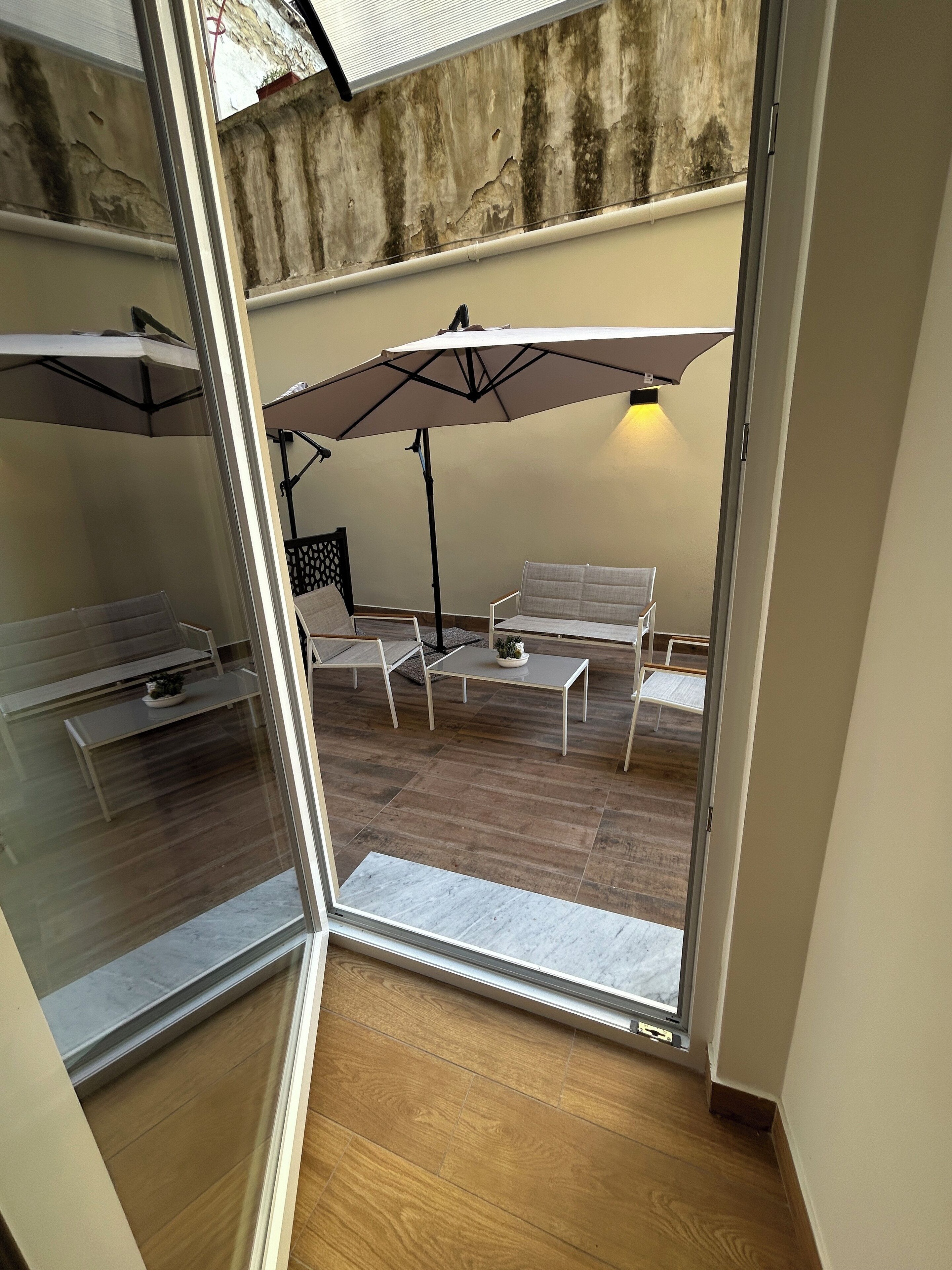 Deluxe Triple Room, City View | Free WiFi