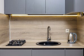 Economy Cottage | Dapur peribadi | Cerek elektrik 