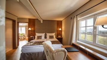 Suite, Stadtblick | Schreibtisch, kostenloses WLAN