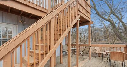 1BR Apartment Across from Como Lake - Bayberry