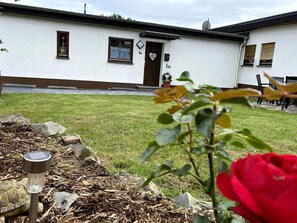 Property grounds - Apartment 'Talblick' with Mountain View, Private Terrace and Wi-Fi (Medebach)