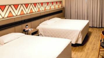 2 quartos, ferros/tábuas de passar roupa, Wi-Fi de cortesia