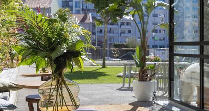 Regras Apartments & Gardens by Benefit Collection
