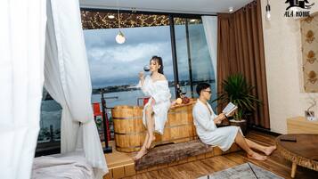 Escritorio, espacio para trabajar con laptop y wifi gratis