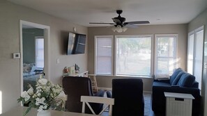 تلفزيون ذكي