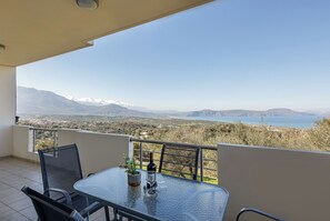 Outdoor dining - Vourvahis Seaview Apartments (#1) (Lappei)