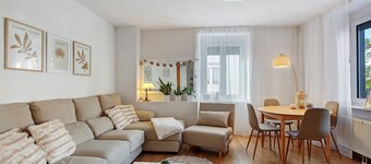 Holiday Home 'Luxus-Haushälfte in Lörrach' with Private Terrace, Private Garden and Wi-Fi