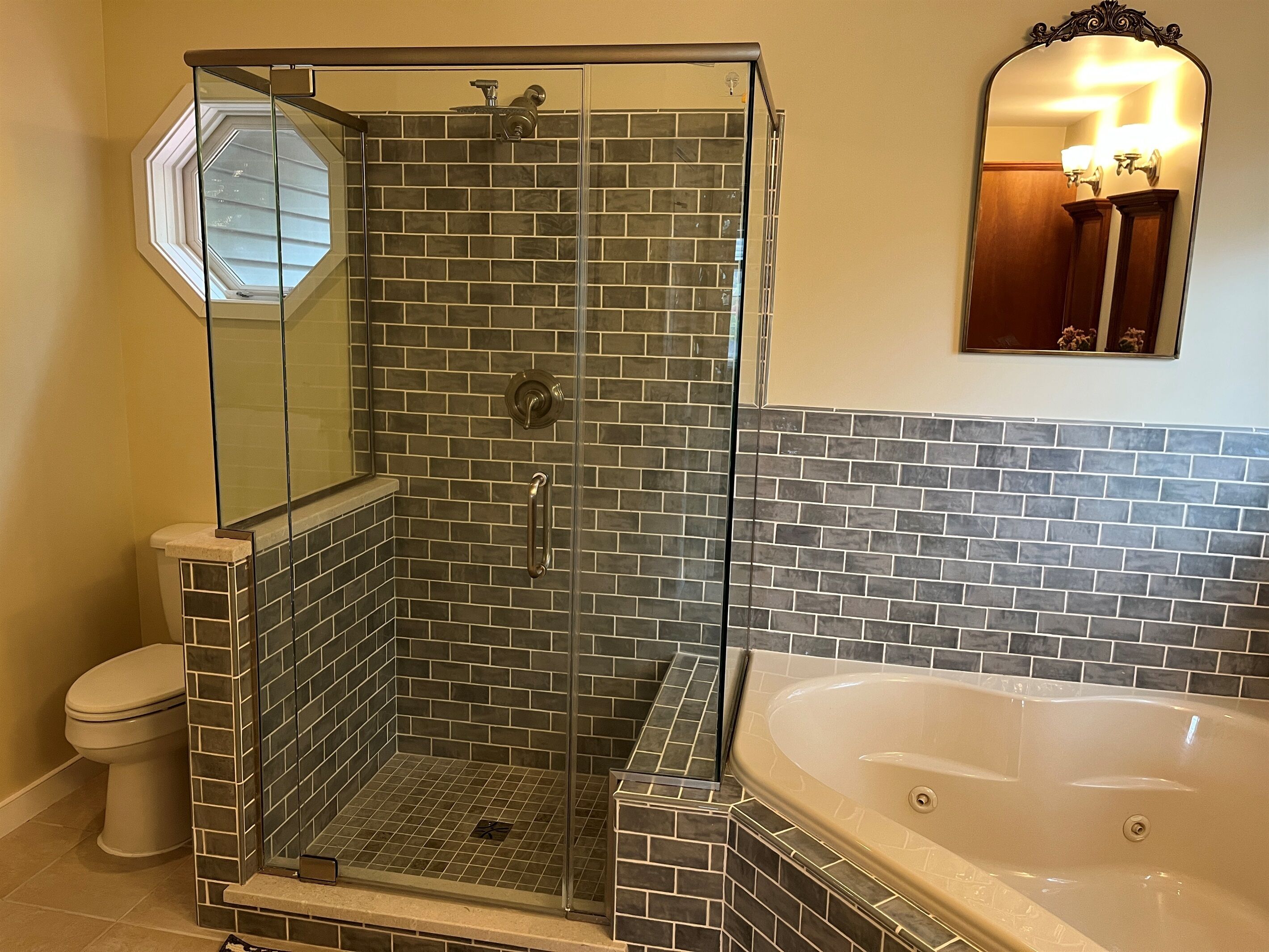 Shower, jetted tub, hair dryer, towels