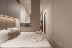 Egyptian cotton sheets, premium bedding, down comforters - Anfides Boutique Hotel (Patras)