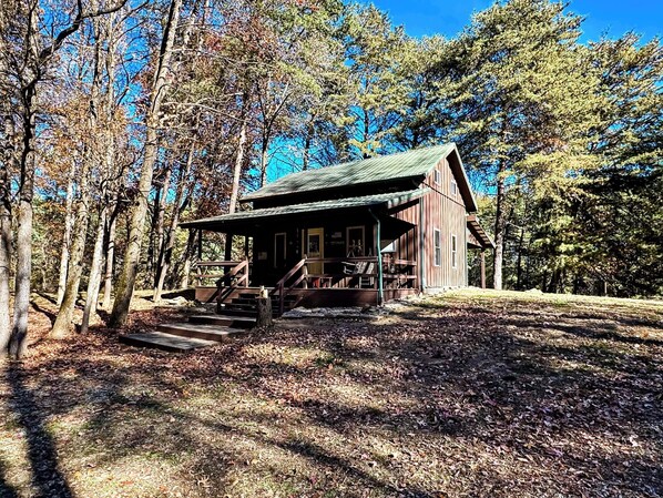 المنشأة من الخارج