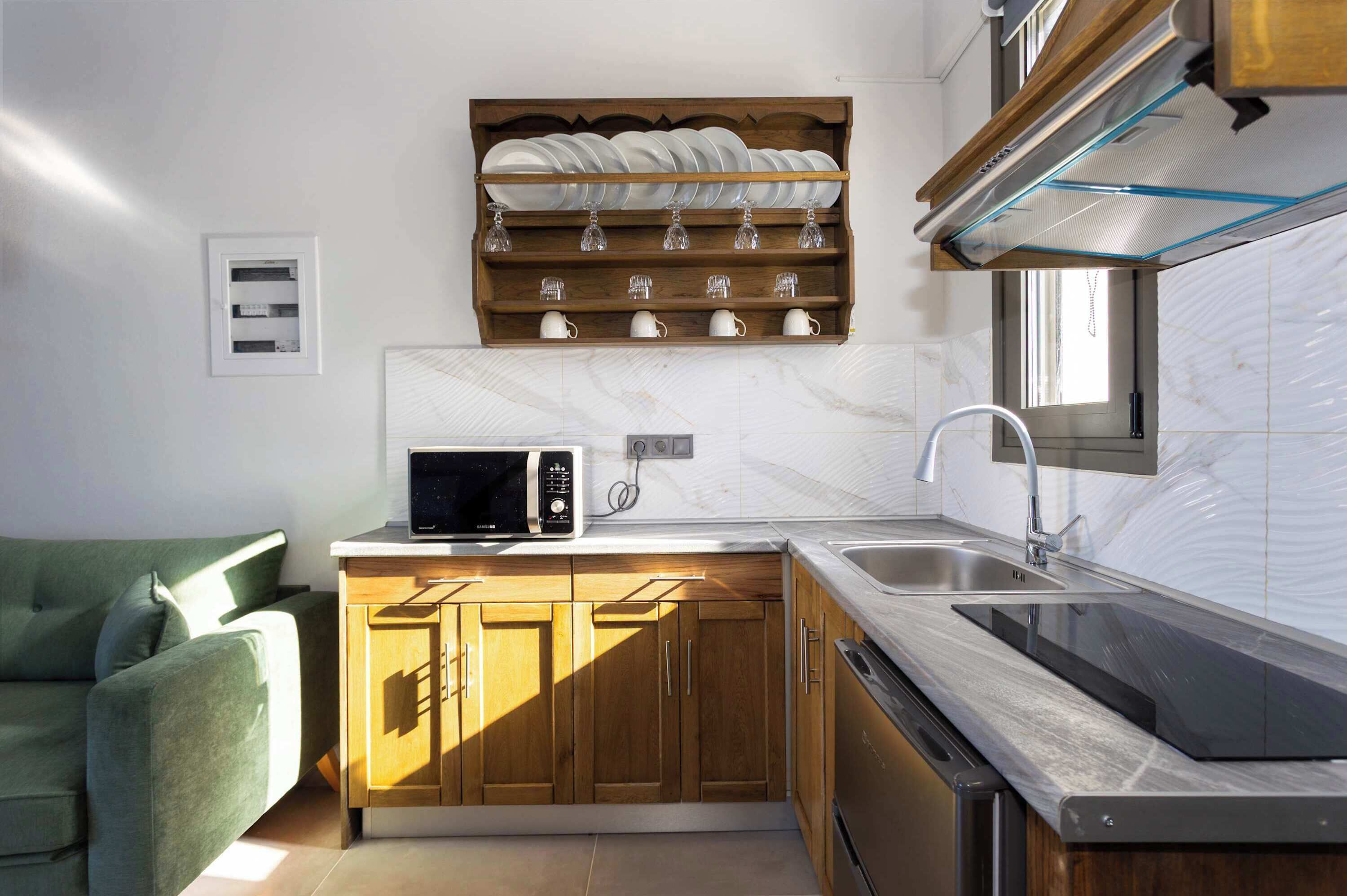 Microwave, oven, coffee/tea maker, toaster