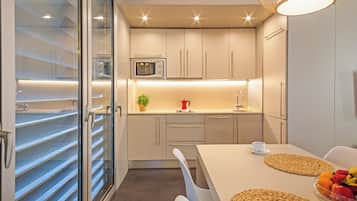 Apartamento One | เตารีด/โต๊ะรีดผ้า, Wi-Fi ฟรี