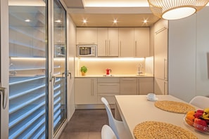 Apartamento One | Iron/ironing board, free WiFi - BCN Montjuïc Apartments (Barcelona)