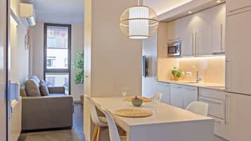 Apartamento Urban con terraza | Strykejern/-brett og wi-fi (inkludert)