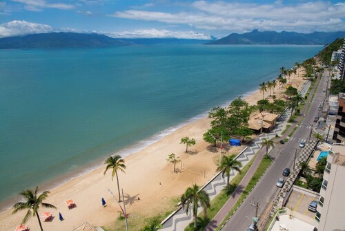 Lindo Apto Beira Mar Martim de S - Caraguatatuba