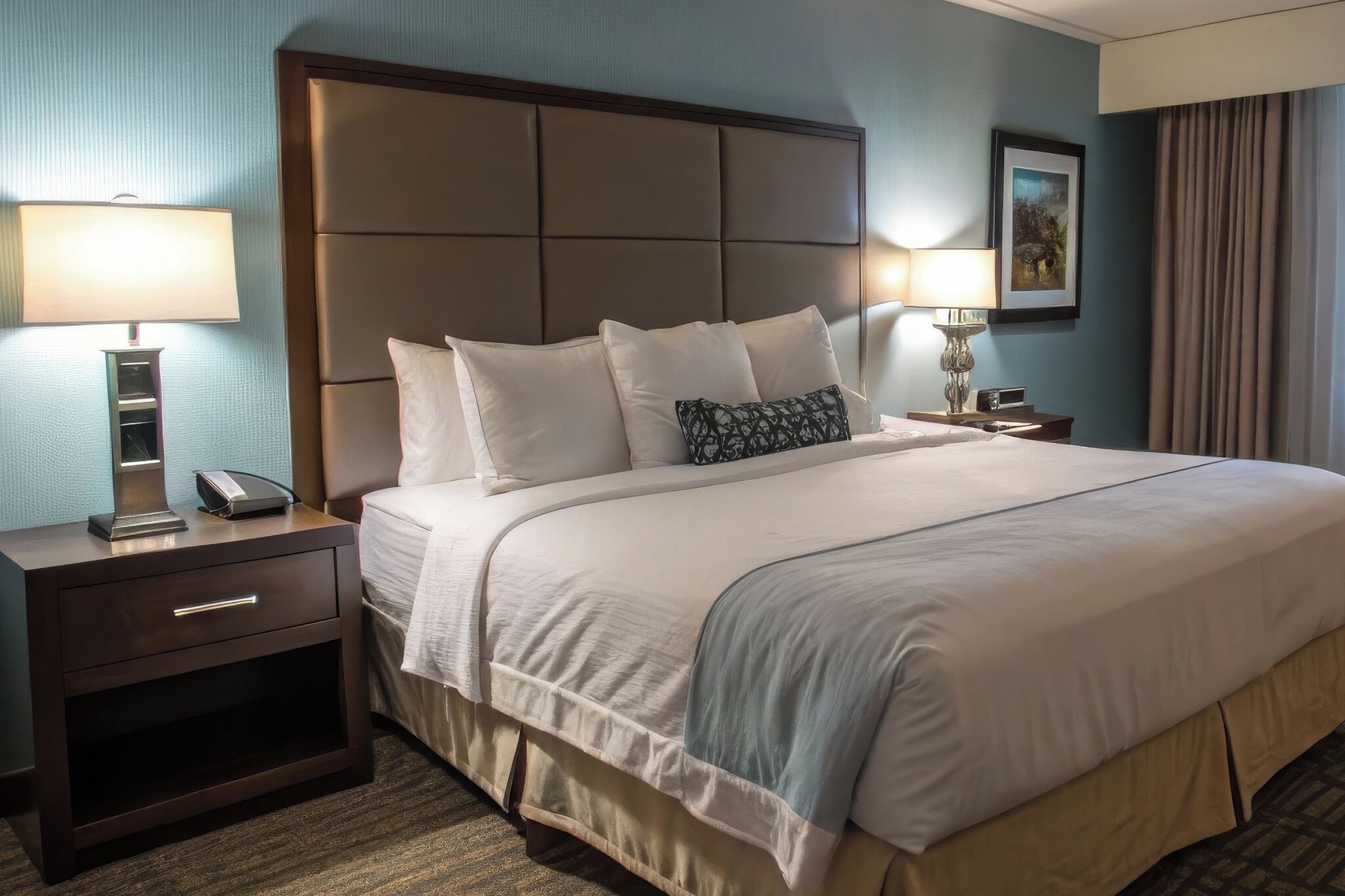 Single Room, Non Smoking | In-room safe, iron/ironing board, free WiFi