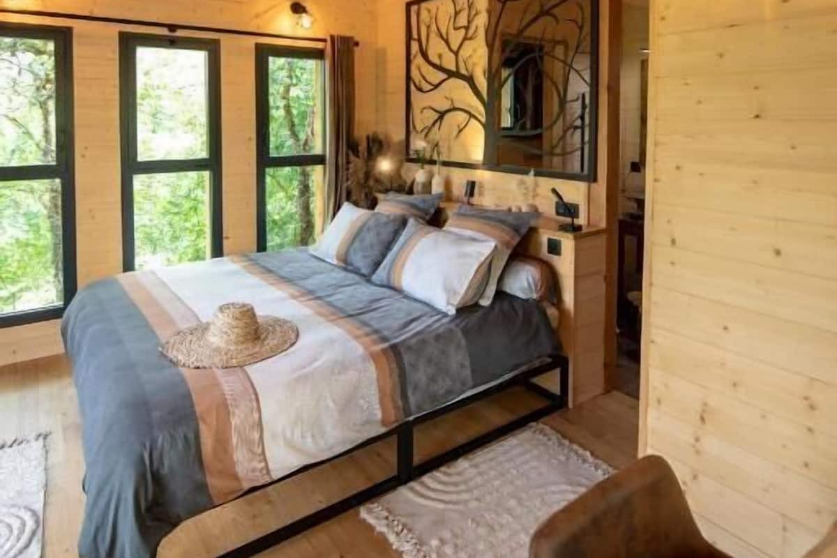 Cabaña de lujo, 1 cama King size, vista al valle | Cortinas blackout, insonorización y wifi gratis