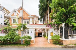 Exterior - KN2 Holiday Villa (Ho Chi Minh City)