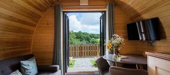 Polgooth Garden B&B Pod (Vic)