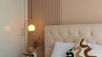 Departamento junior | Decoración personalizada, muebles diferentes y escritorio