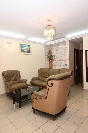 Superior Suite, Balcony | Living area