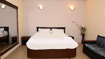 Standardzimmer, Balkon | Hochwertige Bettwaren, kostenloses WLAN, Bettwäsche