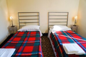 2 slaapkamers, een strijkplank/strijkijzer, wifi, beddengoed