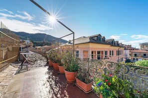 Property grounds - Apartment 'Casa Terrazza Marino' with Private Terrace and Wi-Fi (Levanto)