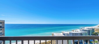 🏖️BeachFront-2 Pools-Great Location-Pinnacle Port PH36🏖️