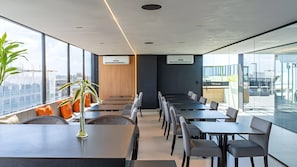 Dining - Emunah Suites Ponta de Campina (Cabedelo)