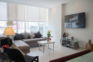 TV - Dali Corner I Chic 3 Bed Apart in Mexico City (Mexico City)