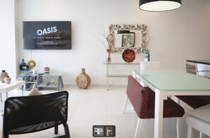 Dining - Dali Corner I Chic 3 Bed Apart in Mexico City (Mexico City)