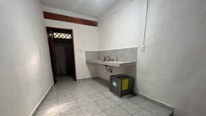 Unclassified image, 5 of 10, button - Private rooms with climate control, fan and internet (Tulum)