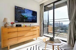 ห้องแฟมิลี่สวีท, 3 ห้องนอน, ใช้คลับเลานจ์ได้, วิวเมือง | ลานระเบียง/นอกชาน