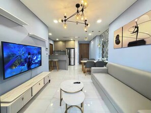 Egyptian cotton sheets, premium bedding, down duvets