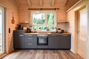 Kühlschrank, Ofen, Herdplatte, Geschirrspüler