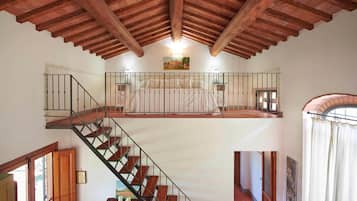 Appartement, uitzicht op wijngaard | Verduisterende gordijnen, een strijkplank/strijkijzer, gratis wifi