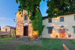 Front of property - Santa Maria a Poneta (Barberino Tavarnelle)