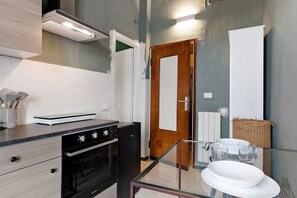 Fridge, stovetop, cookware/dishes/utensils