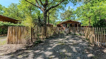 Enceinte de lâhĂ©bergement